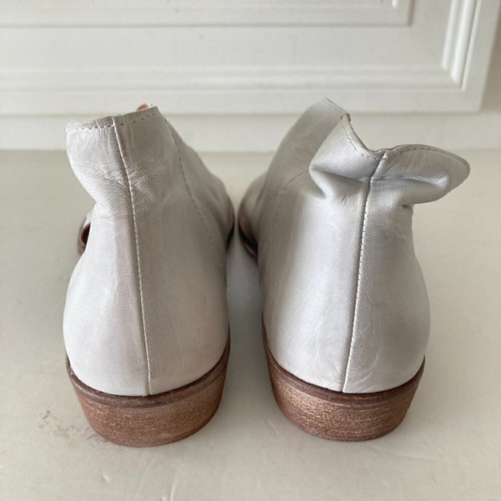 NWOT Free People Mont Blanc Creme Cutout Leather Sandals Sz 41 - Picture 6 of 8